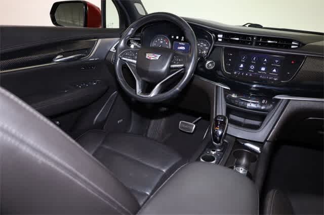 Thumbnail: 2022 Cadillac XT6 - 16