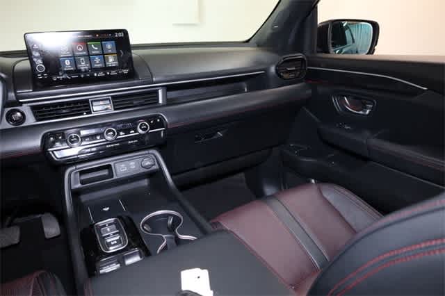 Thumbnail: 2025 Honda Pilot - 18