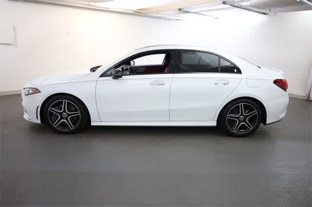 Thumbnail: 2019 Mercedes-Benz A-Class - 3