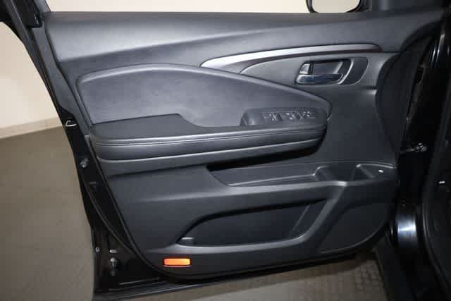 Thumbnail: 2021 Honda Passport - 13