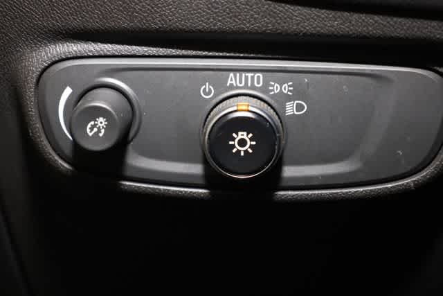 Thumbnail: 2022 Chevrolet Equinox - 19