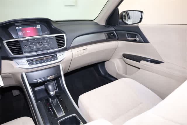 Thumbnail: 2013 Honda Accord - 18