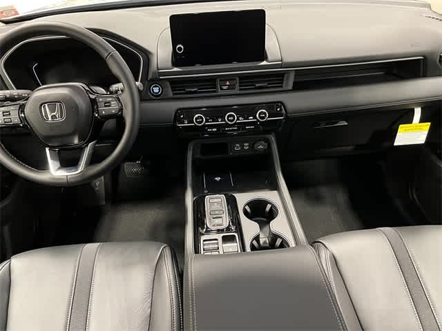 Thumbnail: 2025 Honda Pilot - 18