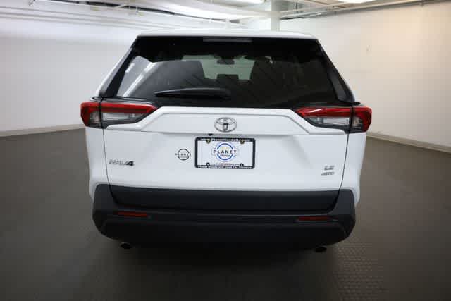 Thumbnail: 2023 Toyota RAV4 - 6