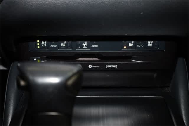 Thumbnail: 2020 Lexus ES - 31