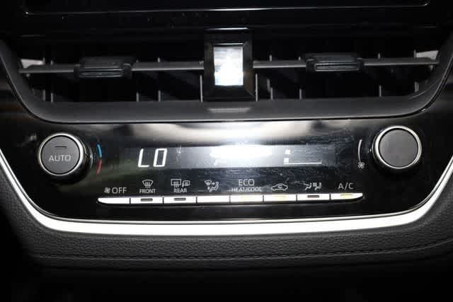 Thumbnail: 2023 Toyota Corolla Cross - 25