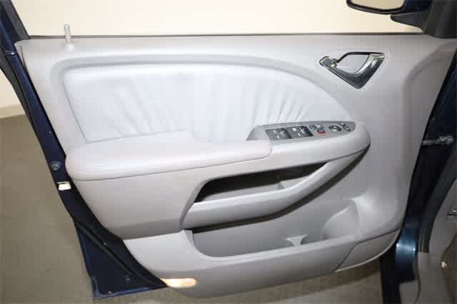 Thumbnail: 2010 Honda Odyssey - 13