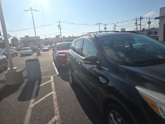 Thumbnail: 2013 Ford Escape - 17