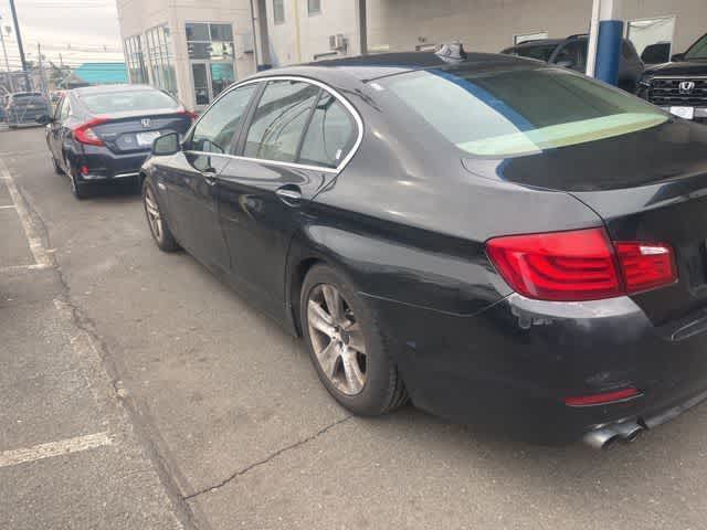 Thumbnail: 2011 BMW 5 Series - 11