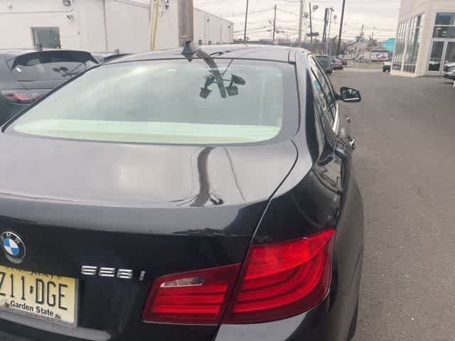 Thumbnail: 2011 BMW 5 Series - 17