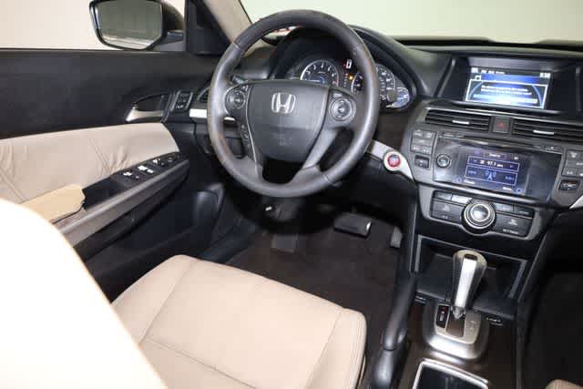 Thumbnail: 2014 Honda Crosstour - 21