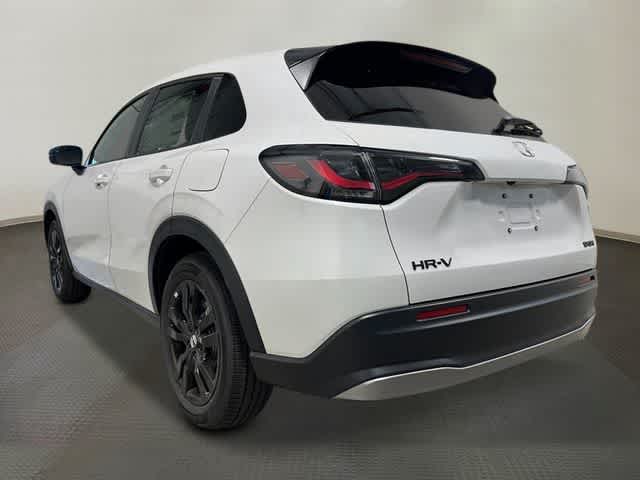 Thumbnail: 2027 Honda HR-V - 3