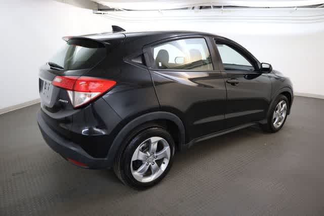 Thumbnail: 2019 Honda HR-V - 8