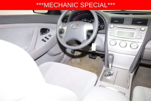 Thumbnail: 2011 Toyota Camry - 19