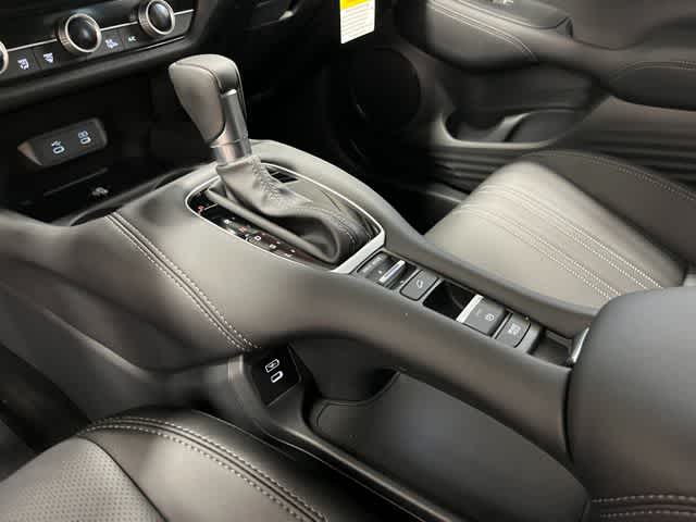 Thumbnail: 2026 Honda HR-V - 16