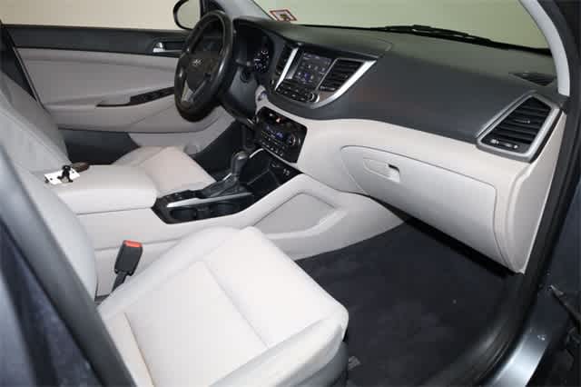 Thumbnail: 2018 Hyundai Tucson - 19