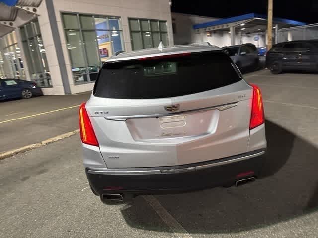 Thumbnail: 2017 Cadillac XT5 - 9