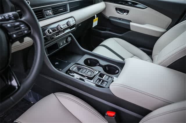 Thumbnail: 2026 Honda Pilot - 18