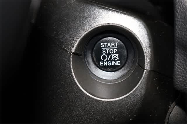 Thumbnail: 2019 Jeep Compass - 32