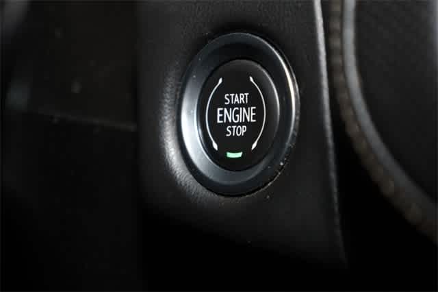 Thumbnail: 2021 GMC Yukon XL - 36