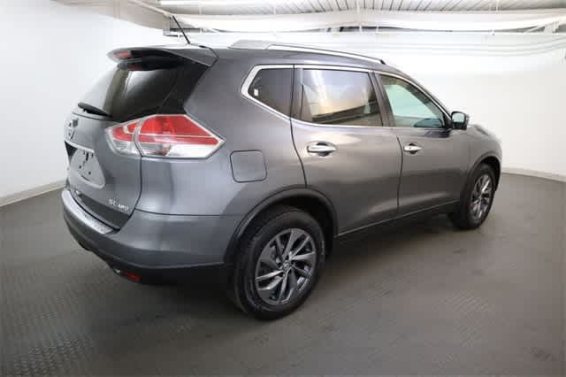 Thumbnail: 2016 Nissan Rogue - 8