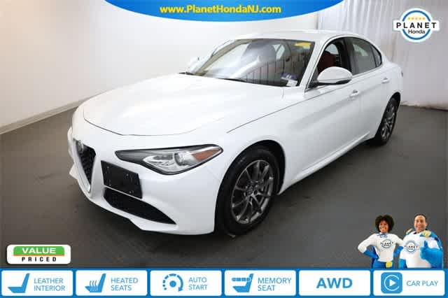 Thumbnail: 2019 Alfa Romeo Giulia - 1