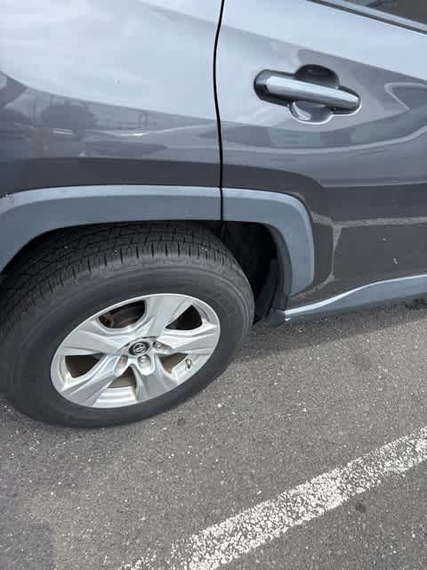Thumbnail: 2019 Toyota RAV4 - 27