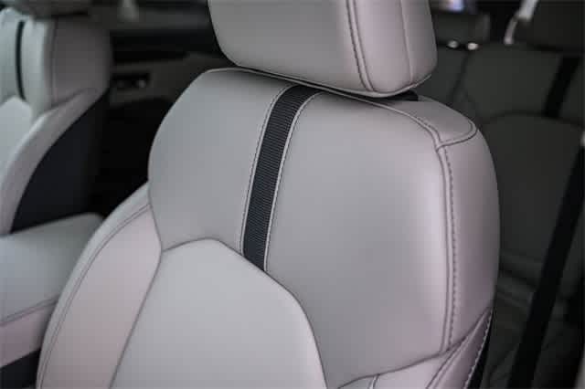 Thumbnail: 2026 Honda Pilot - 19