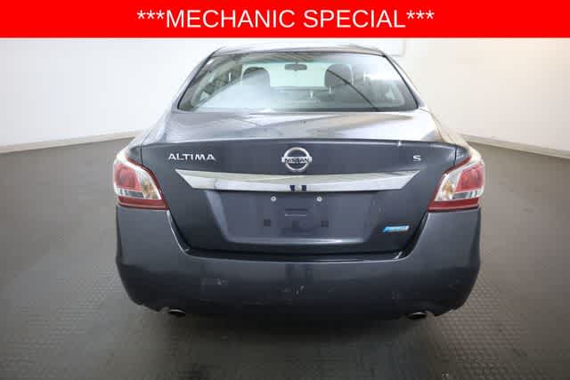 Thumbnail: 2013 Nissan Altima - 6