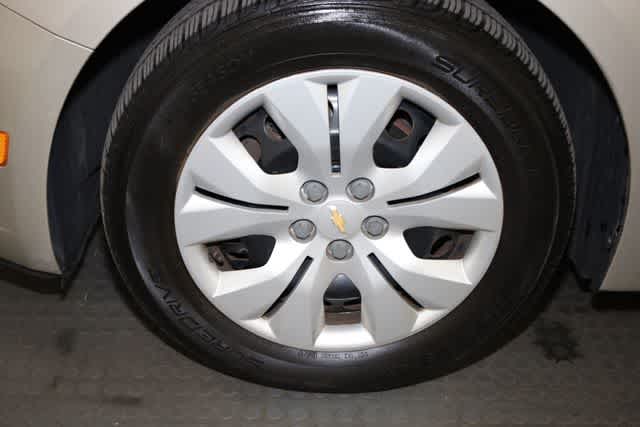 Thumbnail: 2014 Chevrolet Cruze - 32