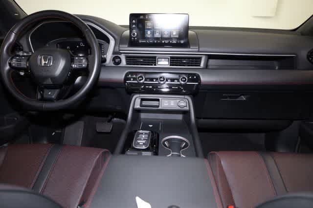 Thumbnail: 2025 Honda Pilot - 23