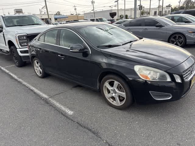 Thumbnail: 2012 Volvo S60 - 16