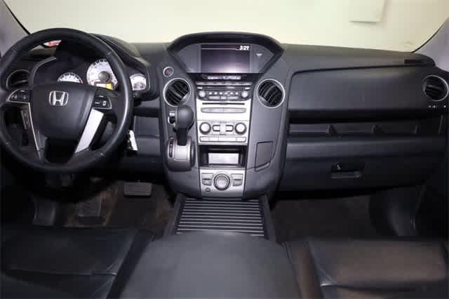 Thumbnail: 2012 Honda Pilot - 17