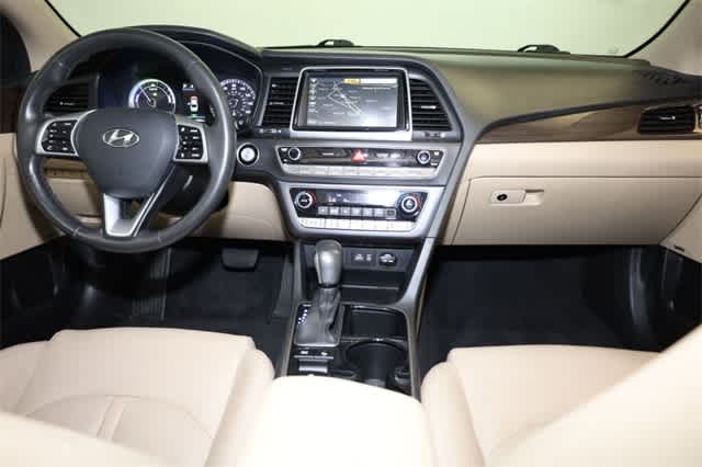 2018 Hyundai Sonata Limited 17