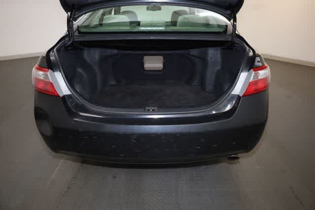 Thumbnail: 2008 Toyota Camry - 28