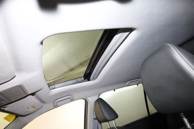 Thumbnail: 2022 Honda Pilot - 28