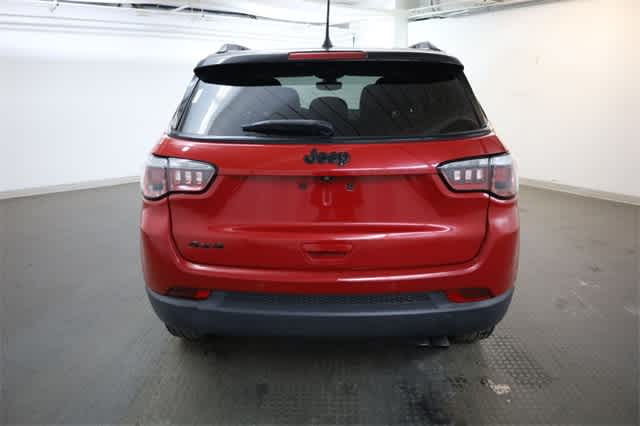 Thumbnail: 2019 Jeep Compass - 6