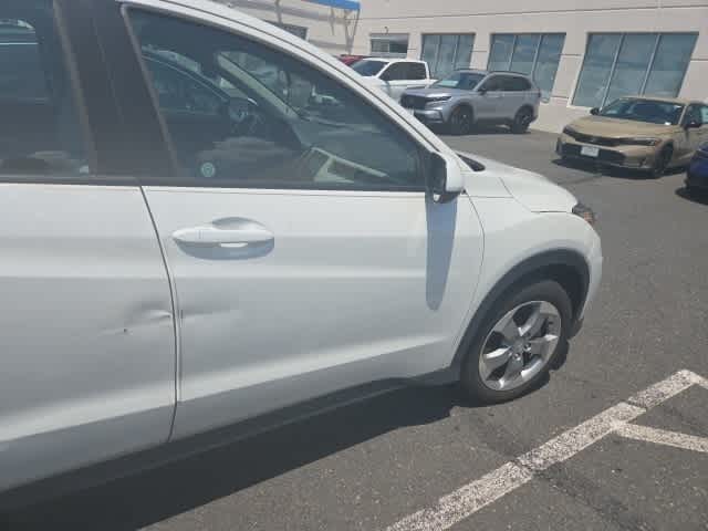 Thumbnail: 2022 Honda HR-V - 14