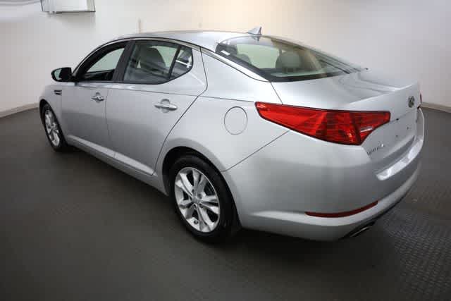 Thumbnail: 2012 Kia Optima - 4