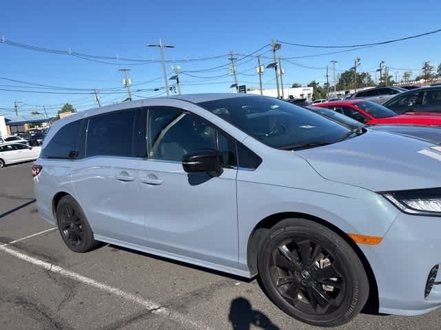 Thumbnail: 2023 Honda Odyssey - 18