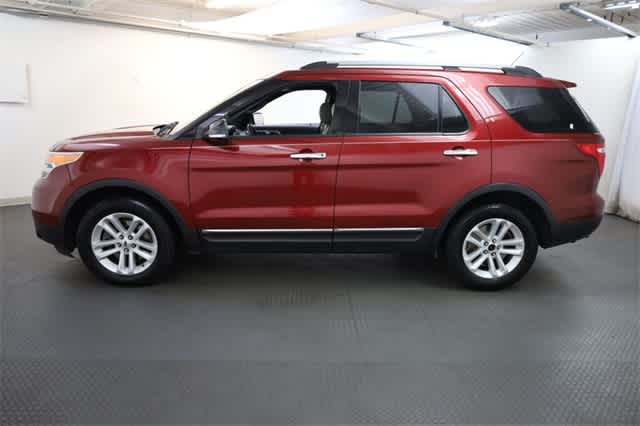 Thumbnail: 2014 Ford Explorer - 3