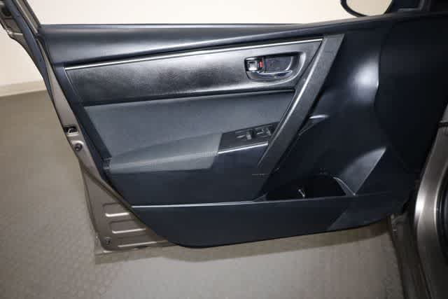 Thumbnail: 2019 Toyota Corolla - 13