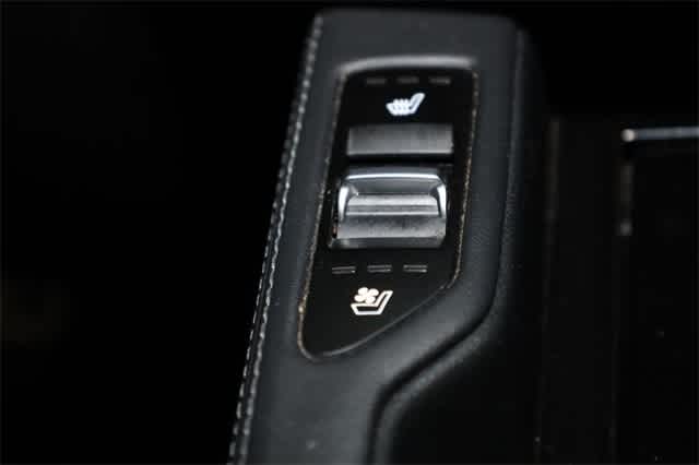 Thumbnail: 2021 Kia Telluride - 32