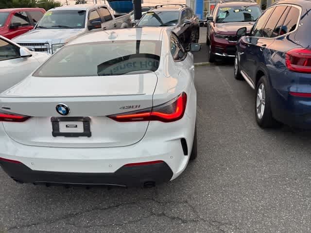 Thumbnail: 2022 BMW 4 Series - 10