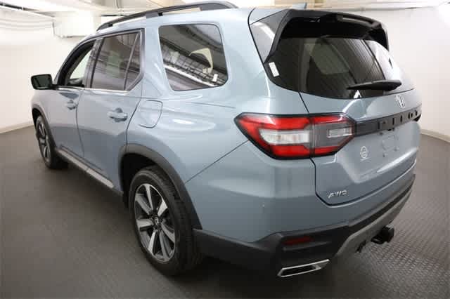 Thumbnail: 2023 Honda Pilot - 4