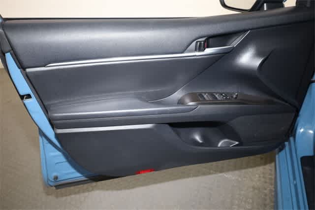 Thumbnail: 2023 Toyota Camry - 13