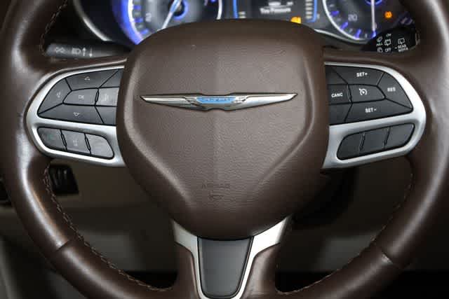 Thumbnail: 2019 Chrysler Pacifica - 30