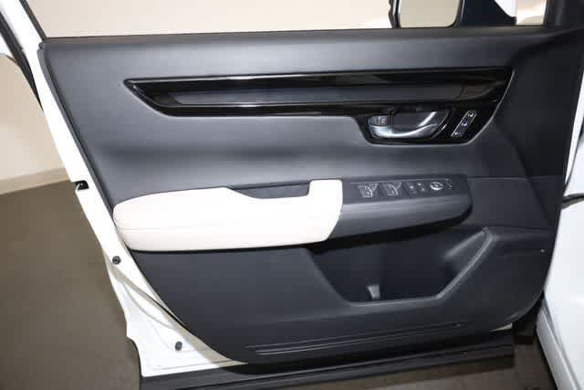 Thumbnail: 2023 Honda CR-V - 13