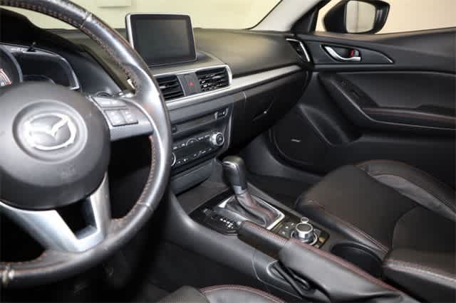 Thumbnail: 2015 Mazda Mazda3 - 23