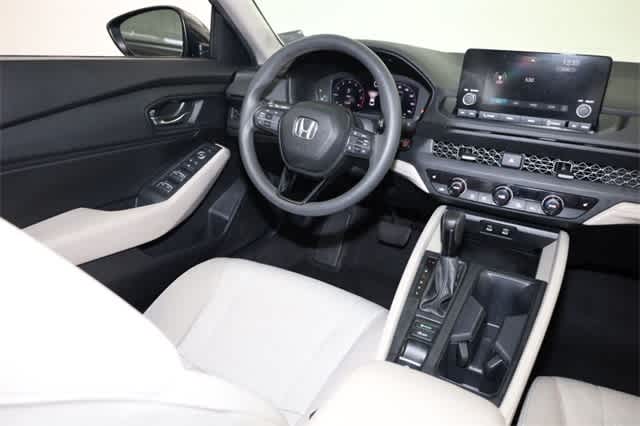 Thumbnail: 2023 Honda Accord - 17